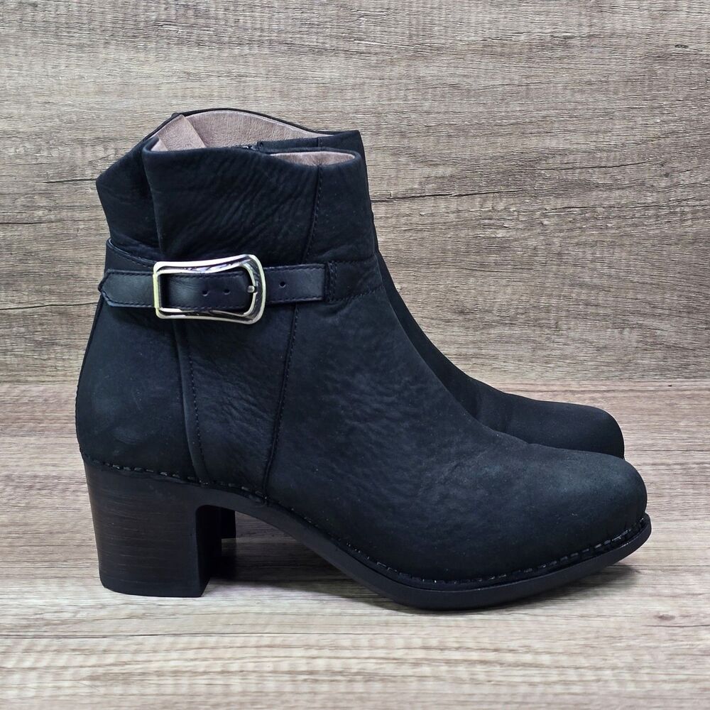 Dansko Hartley Women's Size EU 38 US 7.5-8 Black Nubuck Heeled Zip Ankle Boots